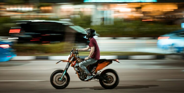 Feizy Law | When a Frisco Motorcycle Crash Becomes a Fatal Wrongful Death A man riding a motorcycle